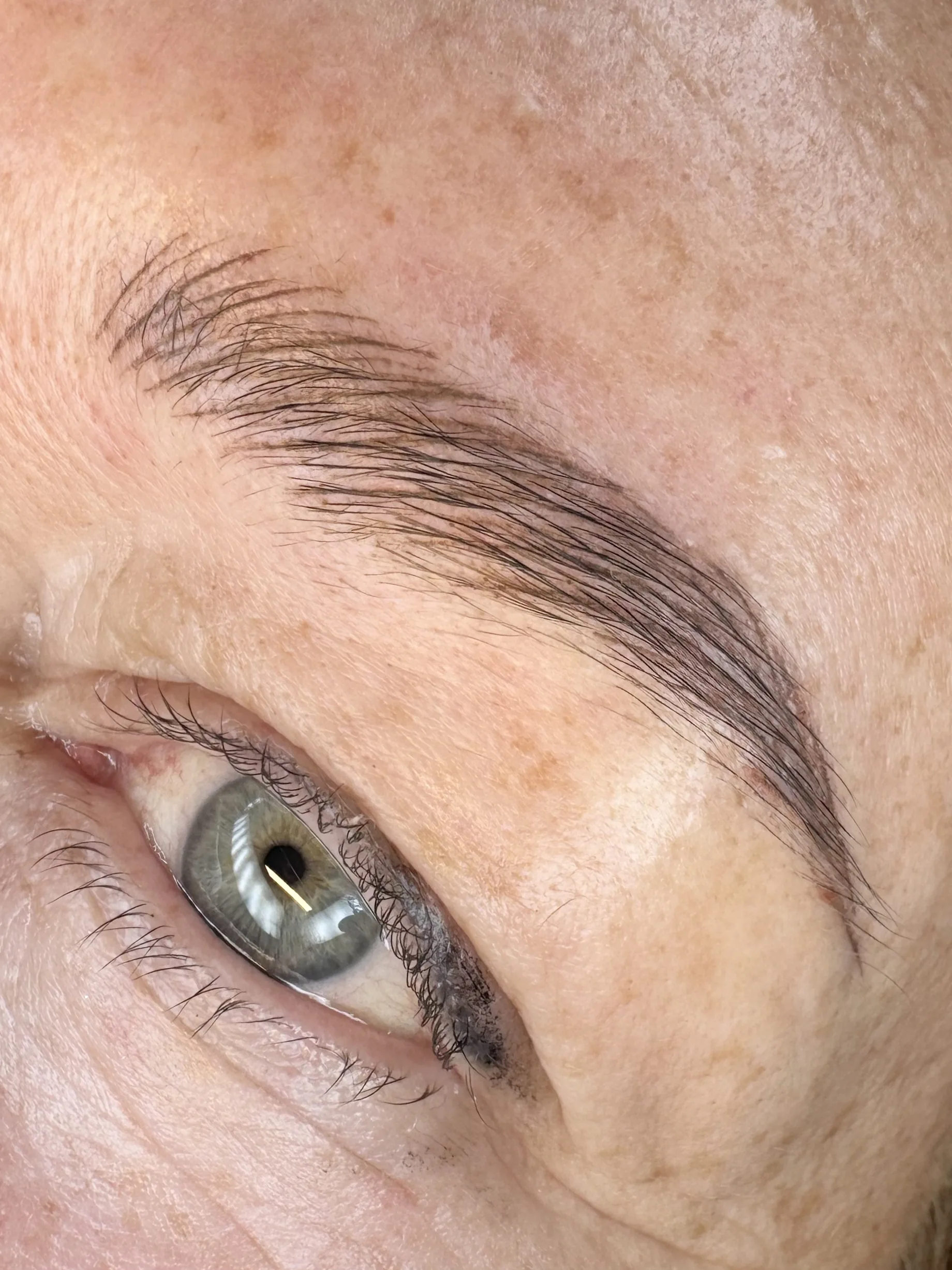 Nano Brows efter behandling